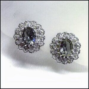 1950s Petite Silver Lace Grey Crystal Vintage Clip Earrings